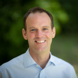 Profile image for Dr Robert Woore
