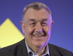 Profile image for Dr Geoff Mackey