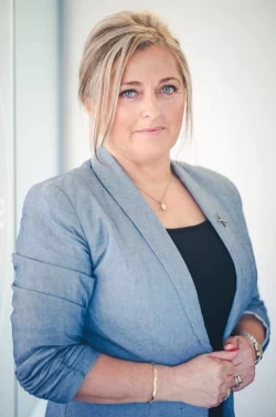 Profile image for Aneta Mackell