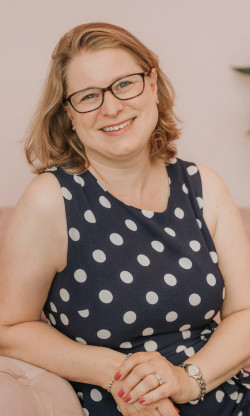 Profile image for Joy Burnford