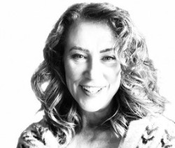Profile image for Claire Thompson