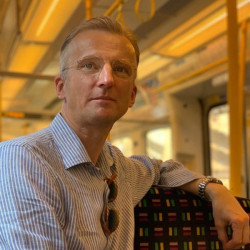 Profile image for Simon Clayton Mitchell