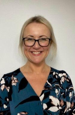Profile image for Dr Jennifer Walmsley