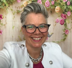 Profile image for Pam Burrows