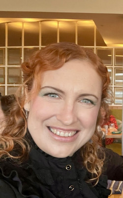 Profile image for Daria Gates