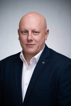 Profile image for Matthew Piddington