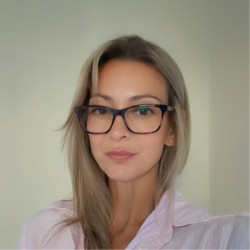 Profile image for Helen Showler